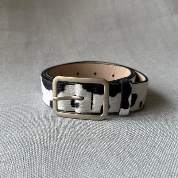 Cowhide print fur black and white MENS1 - Picture 4 of 4